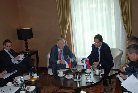 Vlastimil Picek navštívil konferenci GLOBSEC a jednal se slovenským protějškem