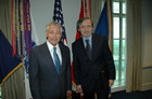 Chuck Hagel a Martin Stropnický před jednáním