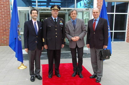 Zleva: velvyslanec USA v ČR Norman Eisen, zástupce veitele ACT generál Zuliani, ministr obrany Martin Stropnický, velvyslanec ČR v USA Petr Gandalovič
