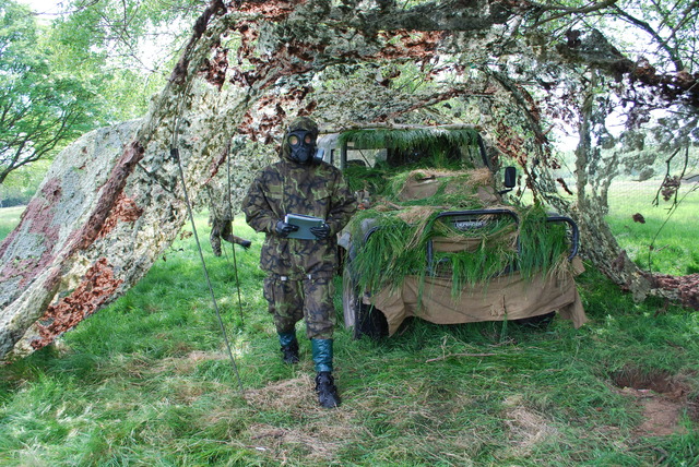 Vojáci 43. výsadkového praporu vybudovali pozorovací stanoviště.