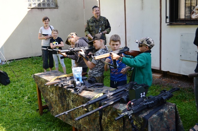 „Kuba cup“ Ukázka airsoftových zbraní,