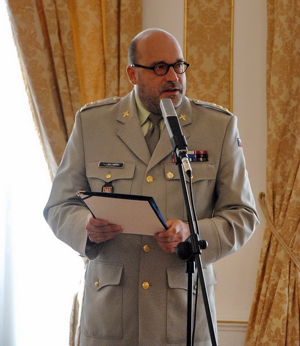 Ředitel VHÚ plk. Aleš Knížek poděkoval za podporu konference předsedovi Sněmovny i ministrovi obrany