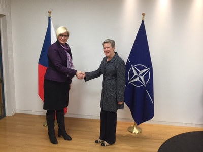 Ministryně obrany ČR se setkala se zástupkyní Generálního tajemníka NATO Rose Gottemoeller 