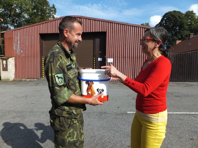 Ovčák Athos čeká na ministrovo ocenění (4)