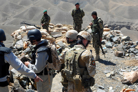 Na pozorovacím stanovišti Afghánské národní armády