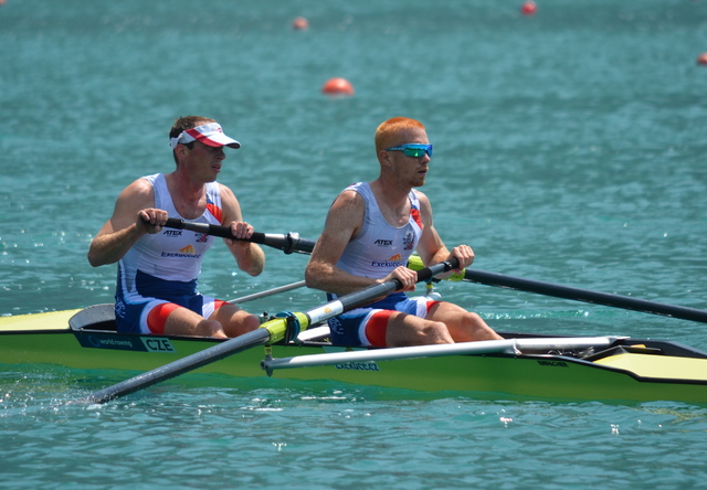 Dvojka bez kormidelníka Miroslav Vraštil, Jiří Kopáč