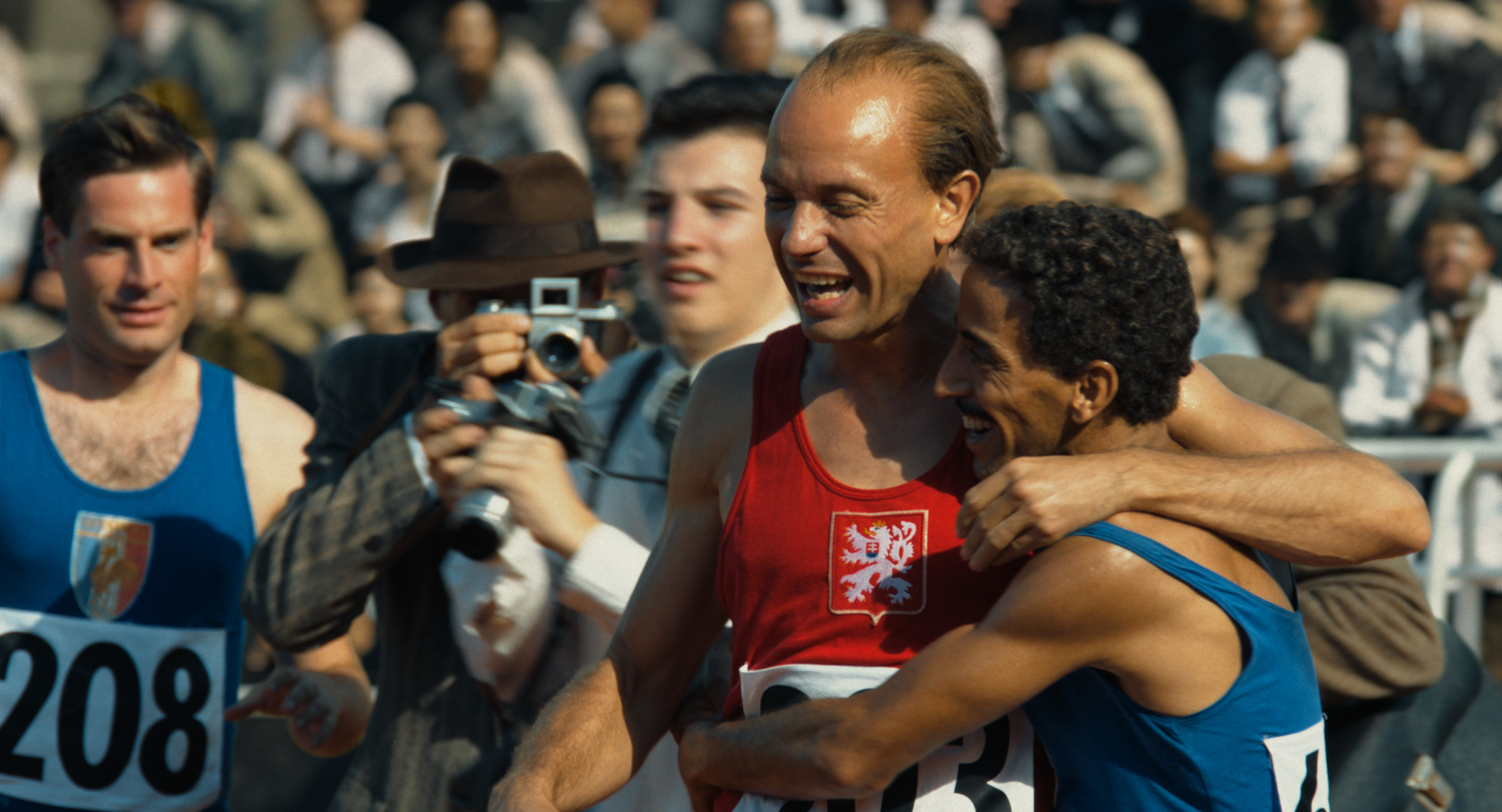 Emil Zátopek (Václav Neužil) a Alain Mimoun (Saji Abdelkabir), OH Helsinky 1952