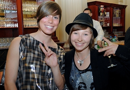 Eva Samková a Šárka Pančochová.jpg