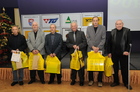 Fotbalové legendy - Haltuf, Blažek, Kučera, Čadek a volejbalista Lenert a házenkář Provazník.