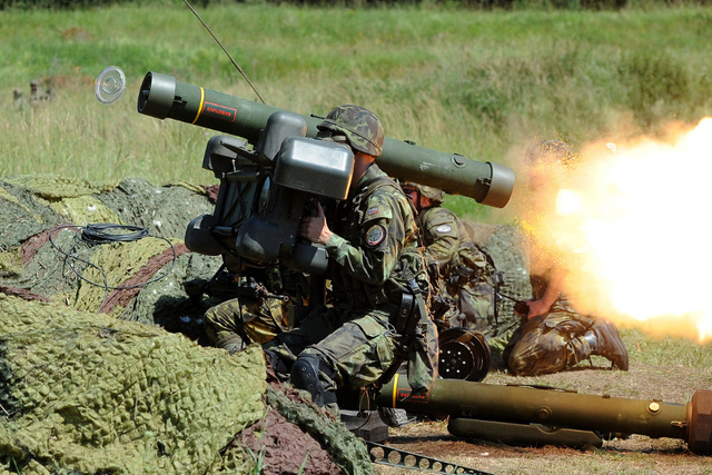 Čeští vojáci stříleli z protiletadlového raketového kompletu RBS-70