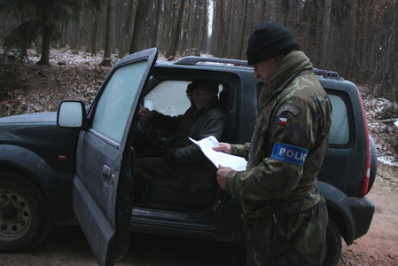 Nasazení příslušníků Vzdušných sil AČR ve Vrběticích uzavírají strakoničtí vojáci