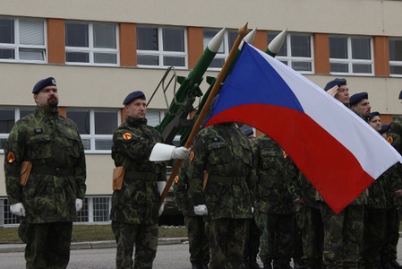 Vojáci si připomínají 17. výročí vstupu České republiky do Severoatlantické aliance