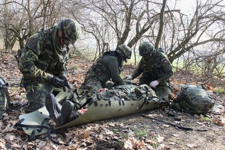 Záchranářství mají strakoničtí vojáci v krvi
