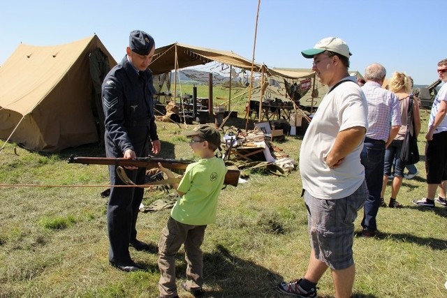 Dušan Vávra během Dne s 25. protiletadlovým raketovým plukem ve Strakonicích.