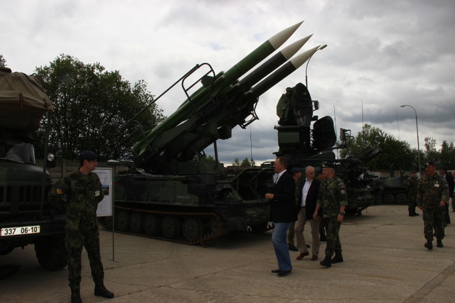 Statická ukázka hlavních součástí protiletadlového raketového komplexu 2K12 KUB