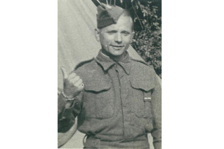 Parašutista Jozef Gabčík, hrdina český, slovenský i československý