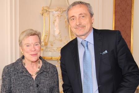 Ministr obrany Martin Stropnický se na konferenci setkal se zástupkyní generálního tajemníka NATO Rose Gottemoellerovou, které zdůraznil, že je jeho prioritou 1,4% HDP na obranu v roce 2020, 2% pak do roku 2025.