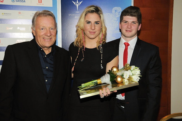 Hokejista Jiří Holík a dva nej junioři Ester Ledecká a Jiří Janošek