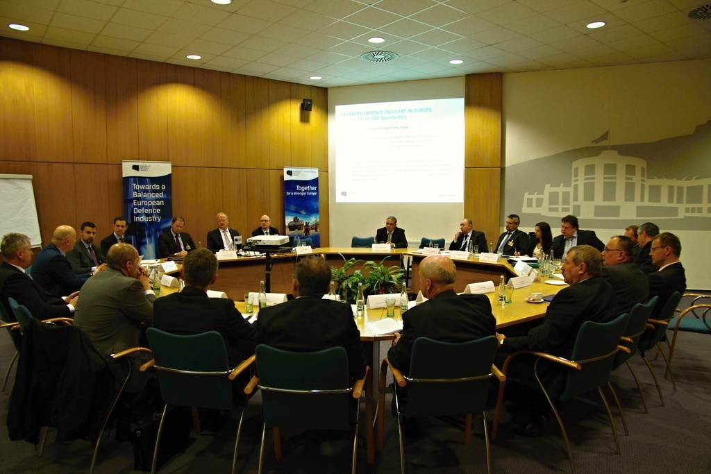 IDET 2015 - doprovodným programem veletrhu byla konference EDA