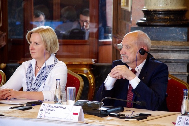 Polský ministr obrany Antoni Macierewicz