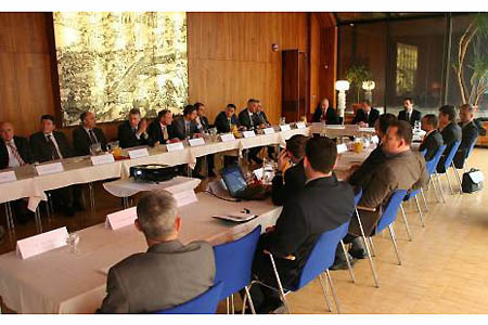 V Berlíně diskutovali zástupci akademické obce a armády o aktuálních tématech