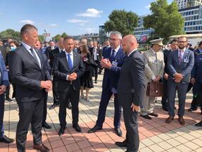 Z návštěvy ministra obrany na IDEB