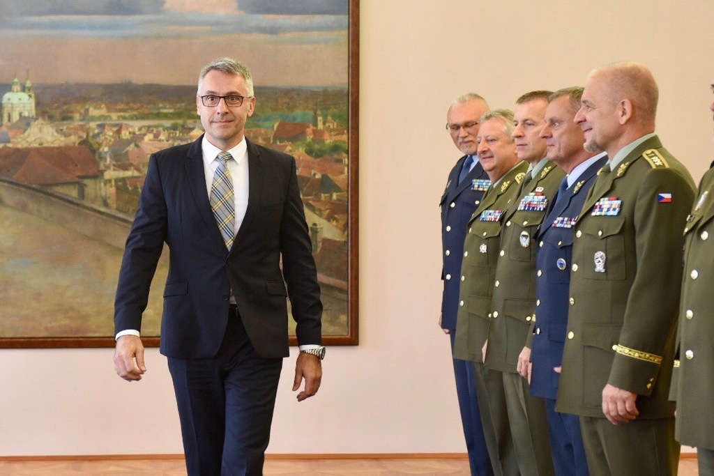 Ministr obrany Lubomír Metnar a velení Armády ČR