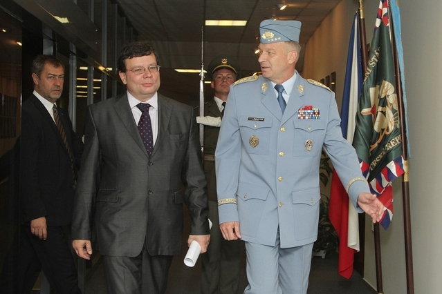 Přivítání na Generálním štábu Armády České republiky 2