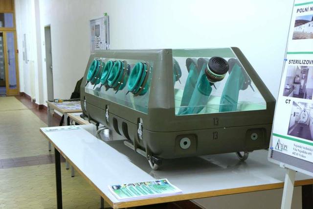 Biobox - box pro přepravu nakažených osob