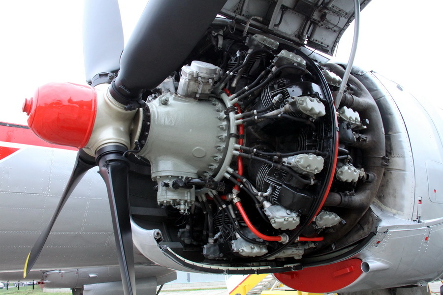 Avia AV-14 po renovaci