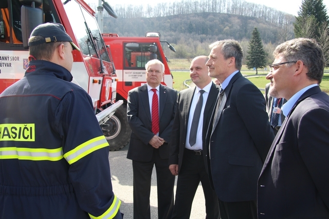 Vedle armády jsou mezi dalšími zákazníky Tatry hasiči