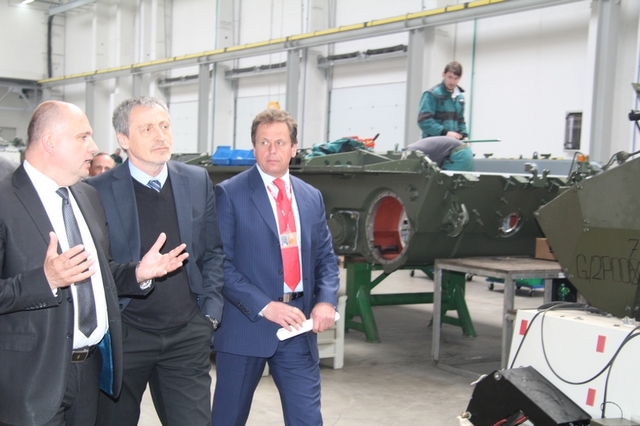 Tatra se nyní podílí i na výrobě obrněného vůz Pandur