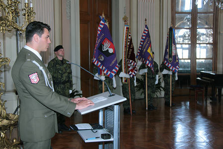 Slib Vojenského policisty zazněl z úst rotmistra Vladimíra Matuštíka