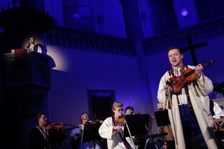 ČT 2 odvysílá na Štědrý den koncert Vojenského uměleckého souboru ONDRÁŠ