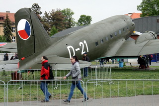 Douglas DC-3 Dakota