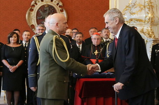 Brigádní generál Petr Procházka, zástupce ředitele Společného operačního centra MO