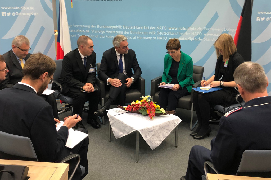 Z dnešního ranního jednání s ministryní obrany Německa Annegret Kramp-Karrenbauer