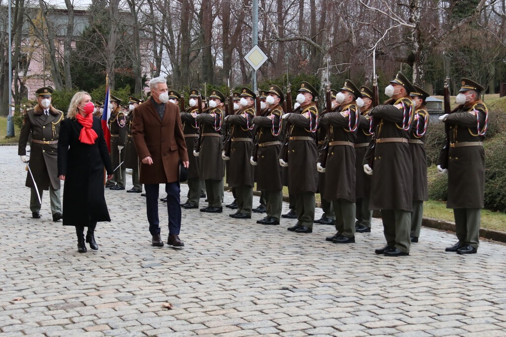 Slavnostní přivítání na Ministerstvu obrany