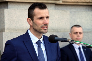 Náměstek ministryně obrany Daniel Blažkovec při projevu