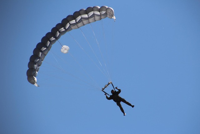 Seskok výsadkového praporu Chrudim