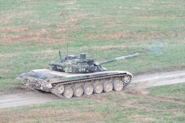 T-72M4 CZ po výstřelu z vložné hlavně při střelbách 1. tankové roty AZ