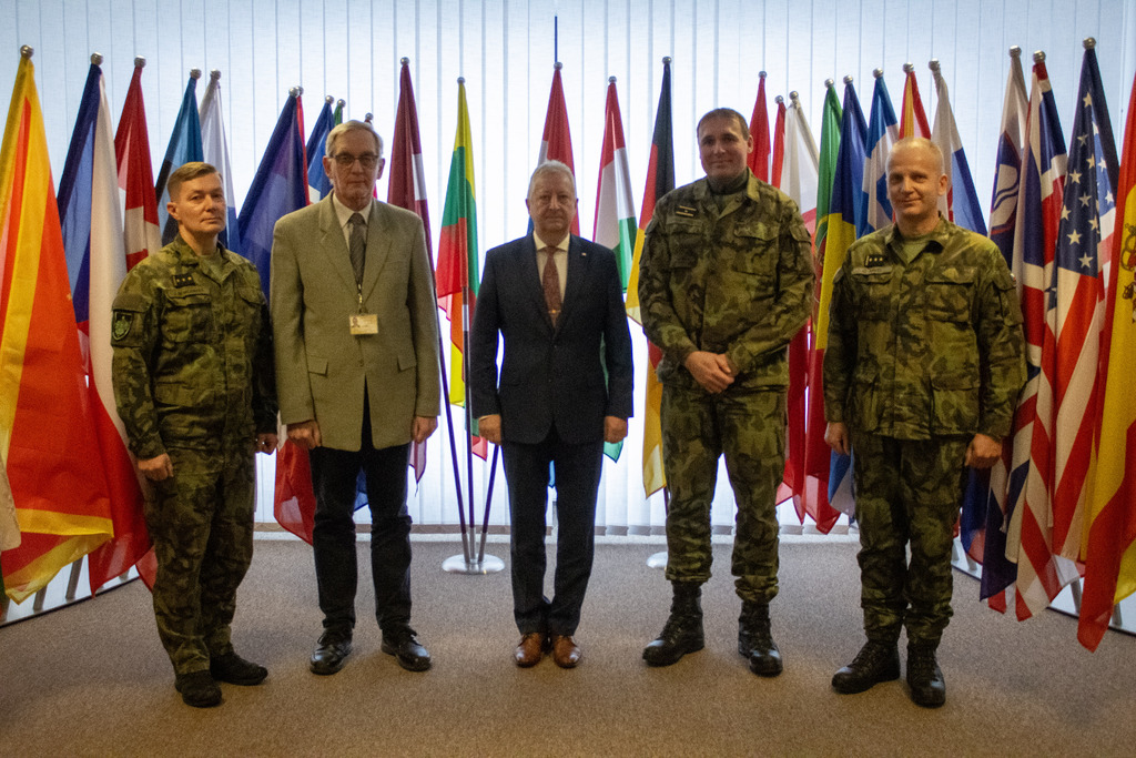 Ministr obrany Jaromír Zůna navštívil Vojenskou akademii ve Vyškově