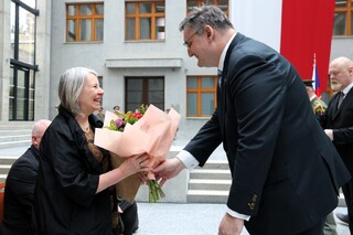 Náměstek René Schreier předal pamětní odznaky 17 účastníkům 3. odboje