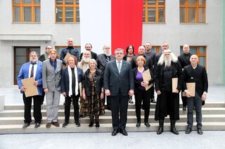 Náměstek René Schreier předal pamětní odznaky 17 účastníkům 3. odboje