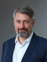 Novým vrchním ředitelem Sekce obranné politiky a strategie MO je Jakub Landovský