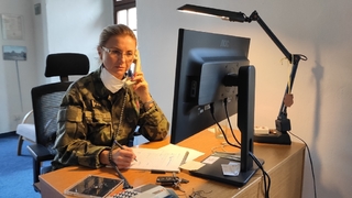 Armáda spustila linku pomoci, telefonovat může i veřejnost 