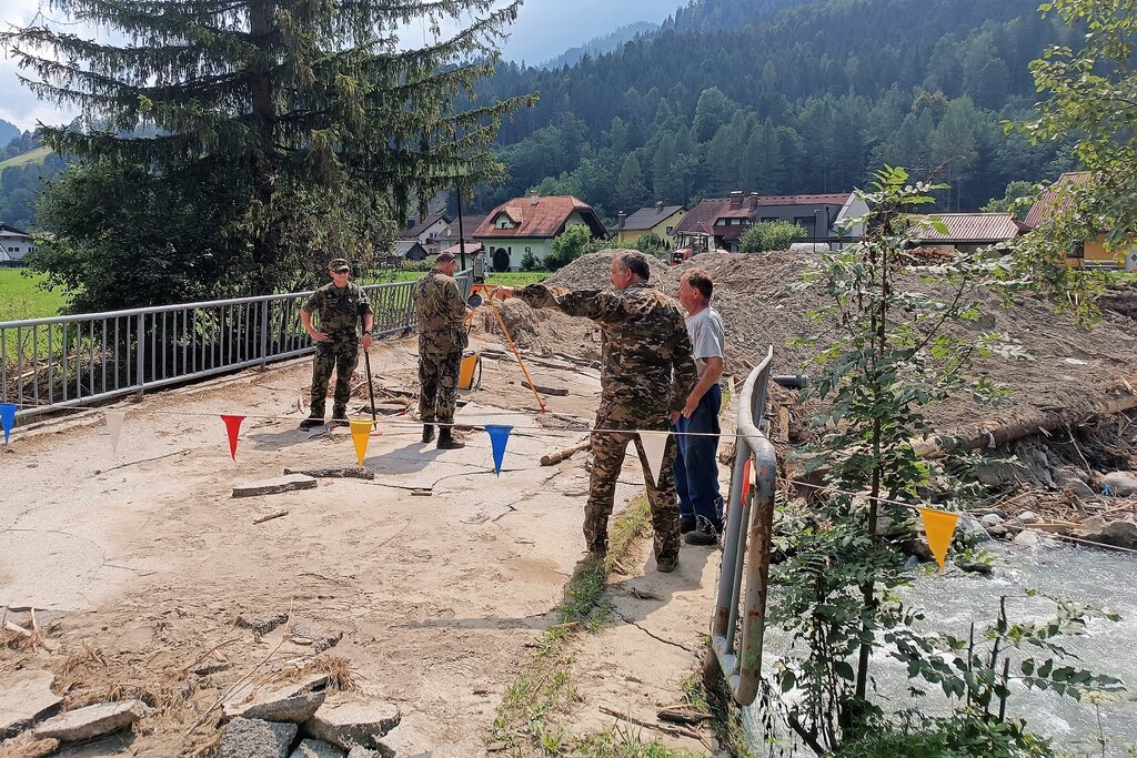 Ve Slovinsku už působí rekognoskační skupina Armády ČR
