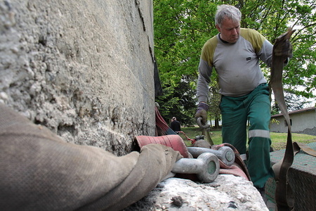 Nejprve nutno bunkr zachytit