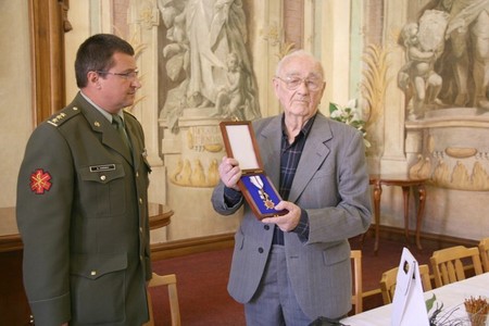 Životní příběh plukovníka ve výslužbě (2)