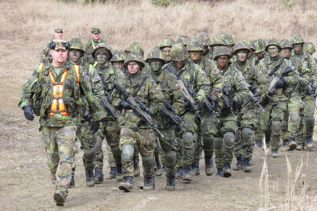 jednotka se vrací z taktické přípravy